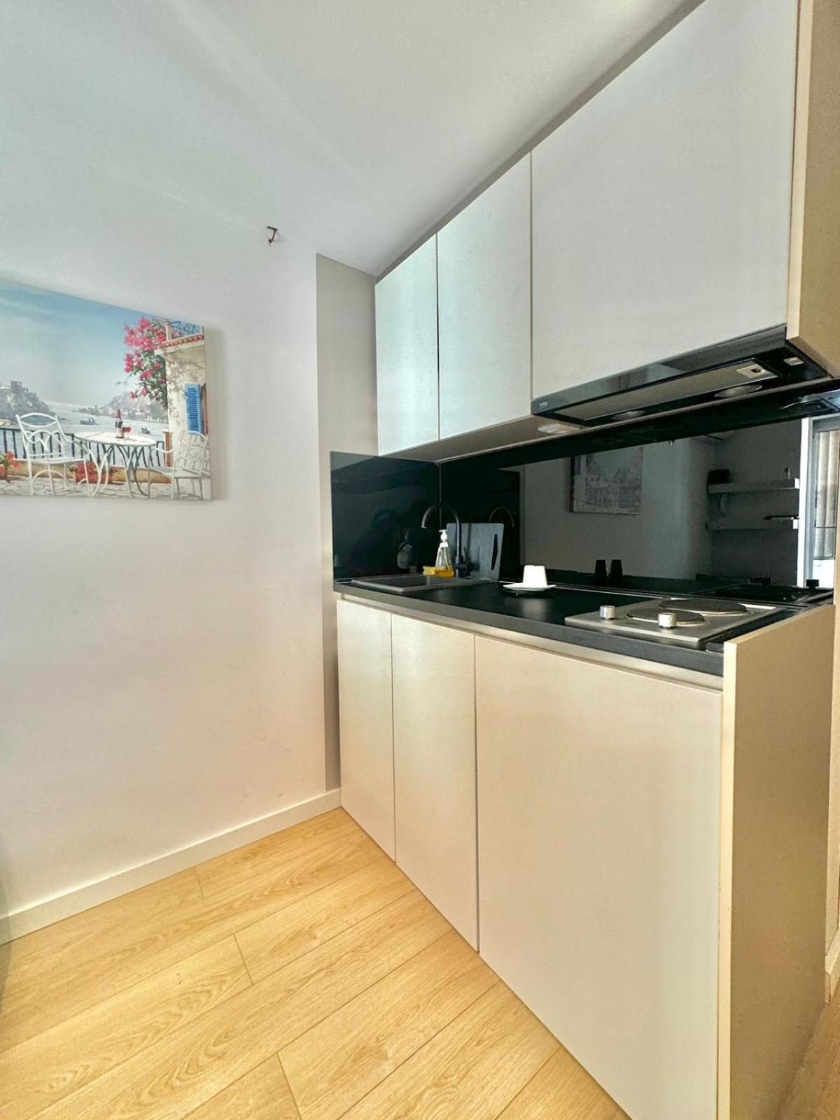 Apartmani Terminal ブドヴァ エクステリア 写真